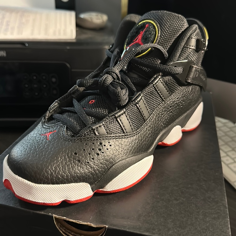 Jordan 6 rings (GS)